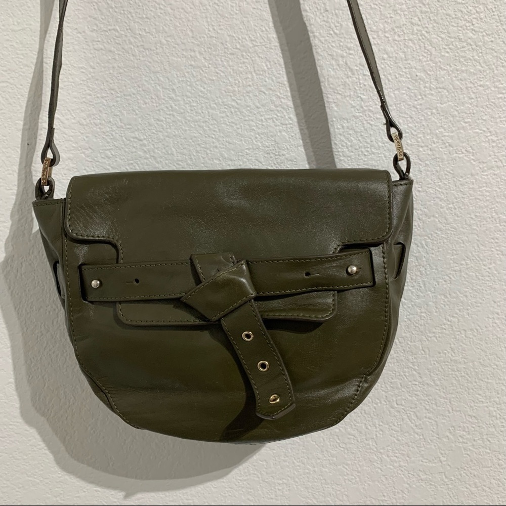 MELI MELO
Leather Crossbody Bag